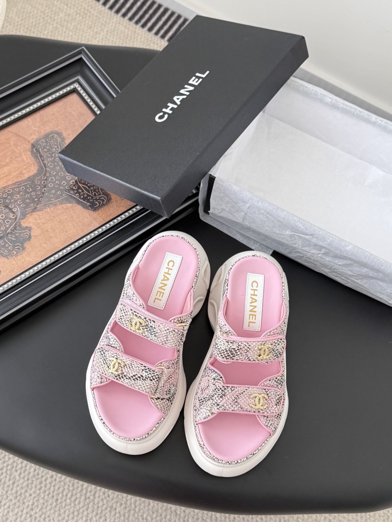 Ch**el sandals